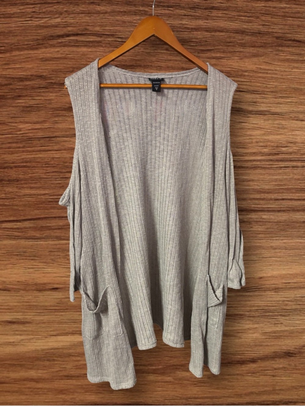 Torrid 3/4 Length Cold Shoulder Sleeve Open-Front Gray Knit Cardigan